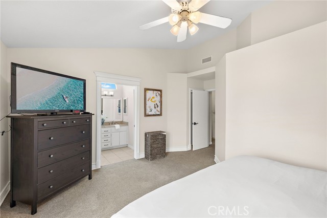 21111 Briarwood Lane, Rancho Santa Margarita CA: https://media.crmls.org/medias/479498f7-7676-4ce5-b934-493602a9ba97.jpg