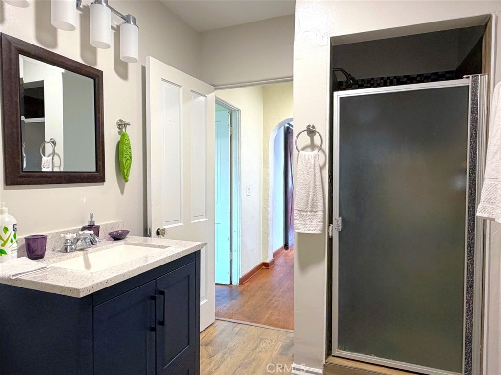 https://media.crmls.org/medias/4794ee35-d7be-44e5-9789-dbf33aabadb4.jpg?preset=X-Large