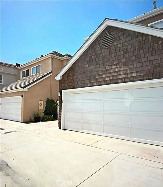 Detail Gallery Image 4 of 37 For 214 Poinsettia Ave, Corona Del Mar,  CA 92625 - 4 Beds | 3/1 Baths