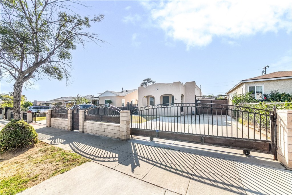 921 N Brand Boulevard