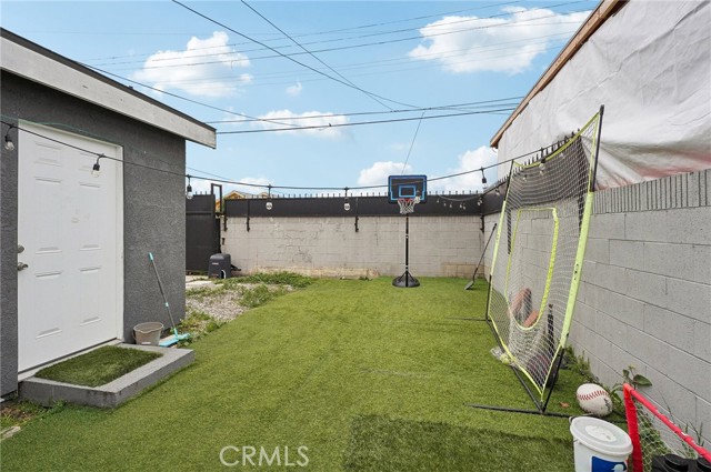 Detail Gallery Image 29 of 36 For 3322 W 66th St, Los Angeles,  CA 90043 - – Beds | – Baths