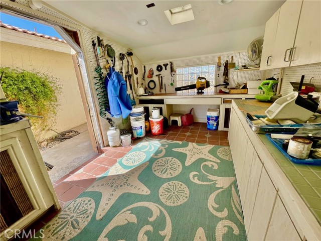 16407 Koda Road, Apple Valley CA: https://media.crmls.org/medias/4796cded-a17f-4c5f-ae87-cc7c571a1803.jpg