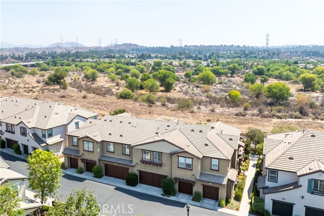 Detail Gallery Image 5 of 52 For 28648 Pietro Dr, Valencia,  CA 91354 - 3 Beds | 3 Baths