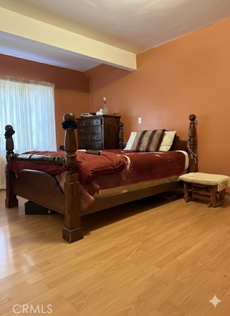 Detail Gallery Image 15 of 22 For 18800 Arminta, Reseda,  CA 91335 - 4 Beds | 3 Baths