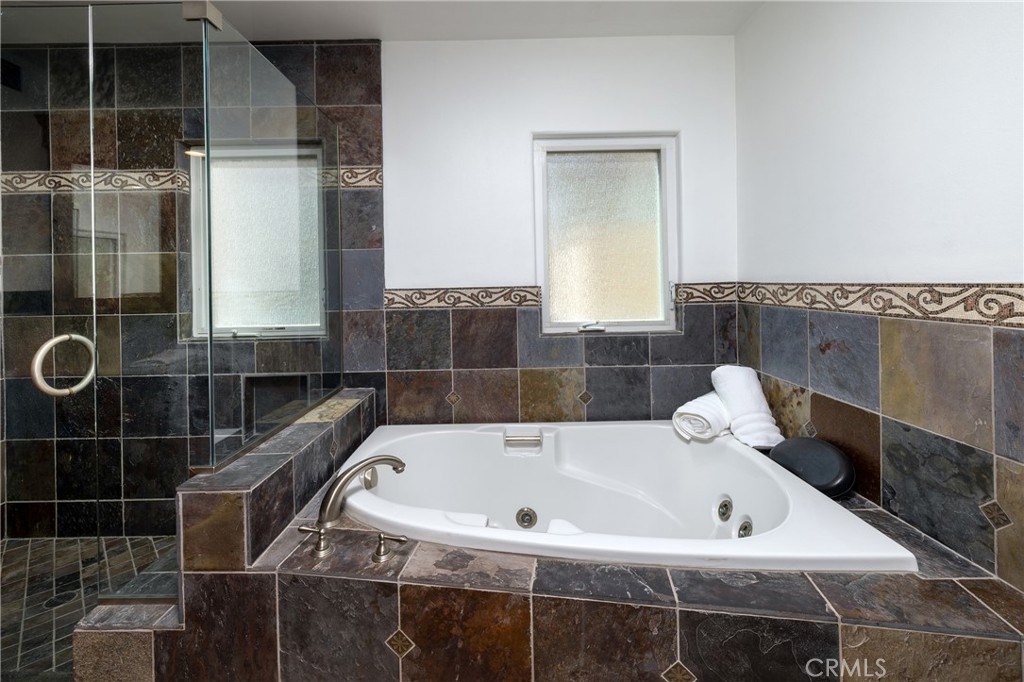 MLS #OC26163430 image #20
