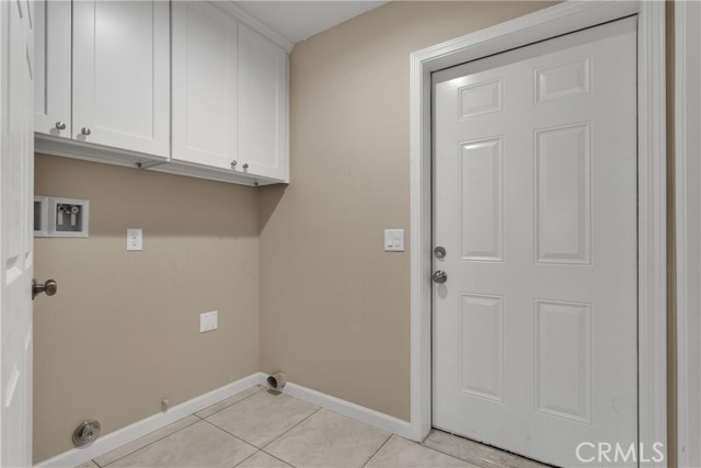 Detail Gallery Image 9 of 27 For 19375 Corwin Rd, Apple Valley,  CA 92307 - 4 Beds | 2/1 Baths