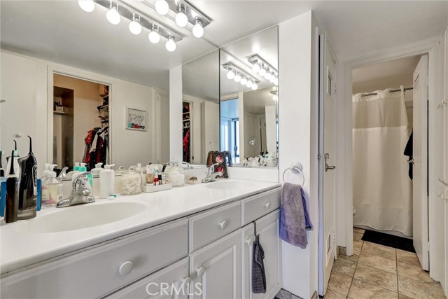 1750 E Ocean Boulevard, Long Beach CA: https://media.crmls.org/medias/479af540-2631-44ad-b7ec-bf0a0209c16e.jpg