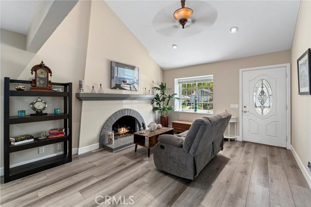 Detail Gallery Image 6 of 50 For 22611 via Santiago, Mission Viejo,  CA 92691 - 4 Beds | 2 Baths