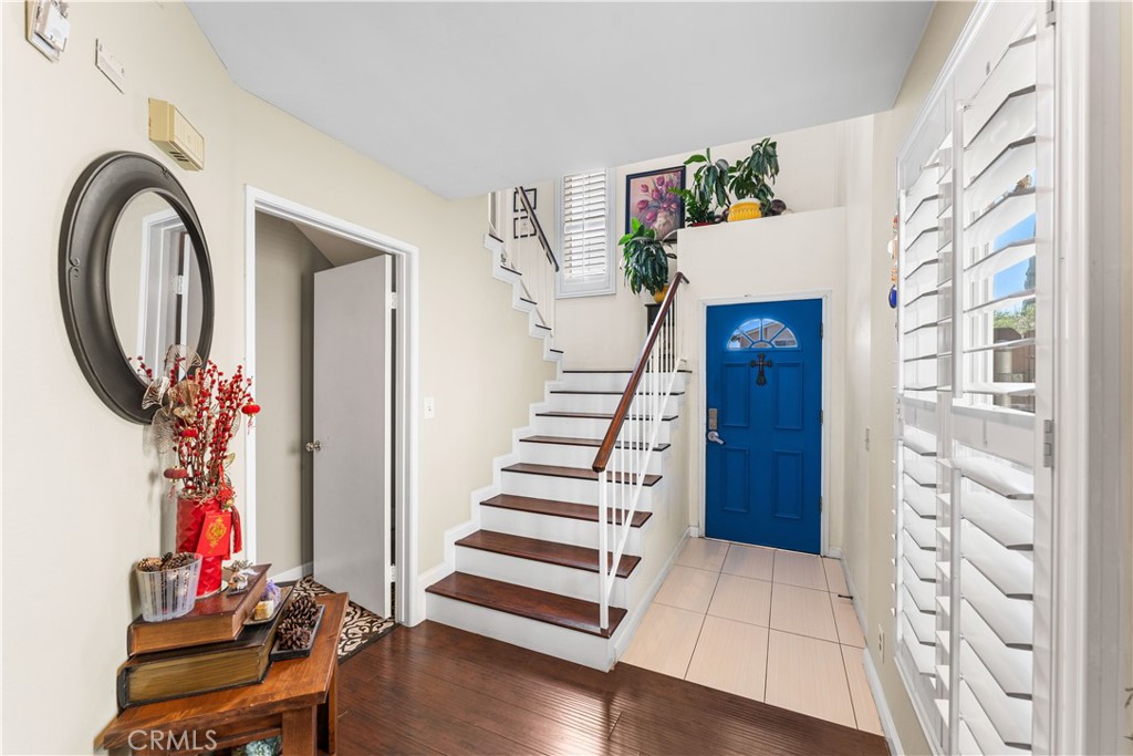 MLS #SR25224340 image #3