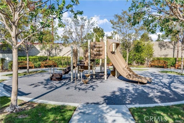 Detail Gallery Image 27 of 29 For 2303 Jefferson St #1210,  Torrance,  CA 90501 - 3 Beds | 3 Baths