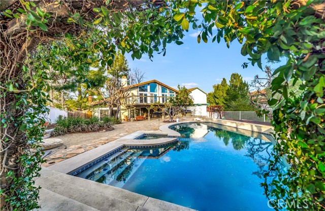 23216 Park Esperanza, Calabasas CA: https://media.crmls.org/medias/479b75d1-9180-4210-a9fb-d65472f4e220.jpg