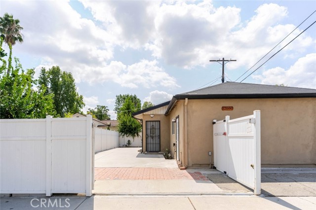 Detail Gallery Image 29 of 40 For 7707 Teesdale Ave, North Hollywood,  CA 91605 - 1 Beds | 1 Baths