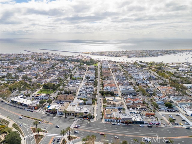 Detail Gallery Image 43 of 45 For 707 Begonia Ave, Corona Del Mar,  CA 92625 - 5 Beds | 5/1 Baths