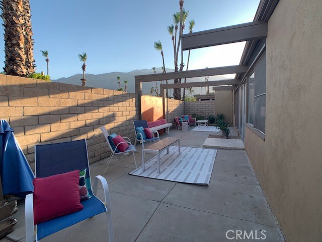 Image 7 for 729  E Louise DR