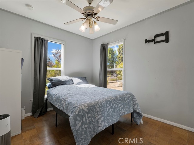 Detail Gallery Image 15 of 33 For 10020 Mason Ave, Chatsworth,  CA 91311 - 3 Beds | 2 Baths