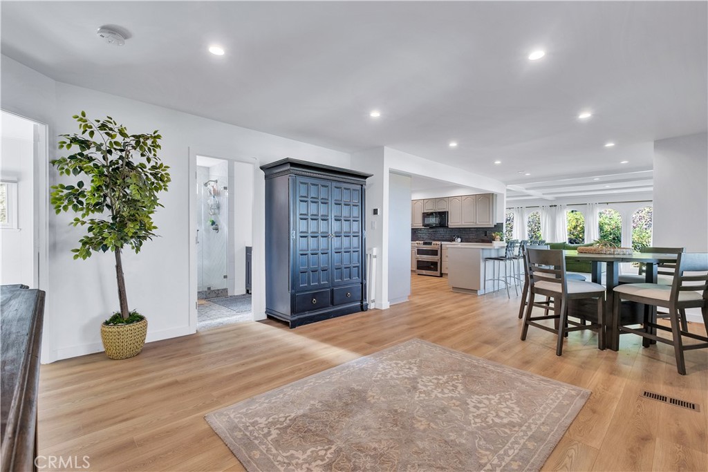 MLS #SB25259523 image #7