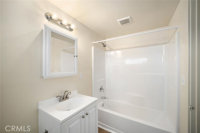 8740 El Camino Real, Atascadero CA: https://media.crmls.org/medias/47a050c6-c9c9-4b43-9112-3e100aedebd9.jpg