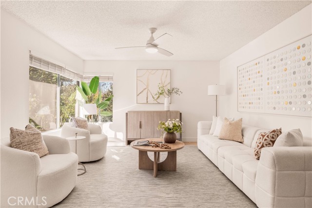 Detail Gallery Image 2 of 47 For 37 Rockwood, Irvine,  CA 92614 - 3 Beds | 2 Baths