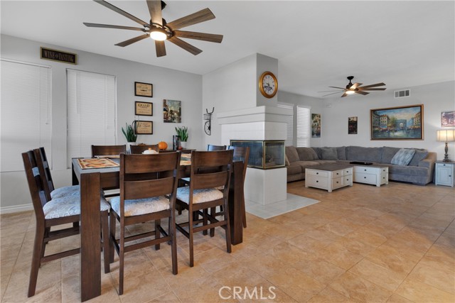 Detail Gallery Image 18 of 67 For 12860 Mar Vista Dr, Apple Valley,  CA 92308 - 5 Beds | 4/1 Baths