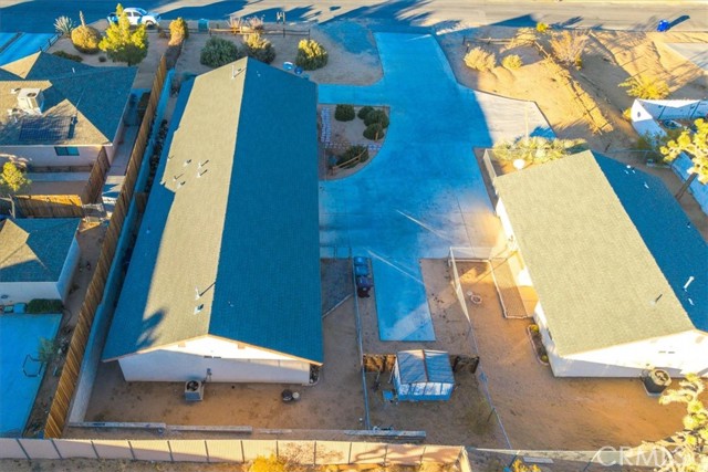 60803 Division Street, Joshua Tree CA: https://media.crmls.org/medias/47a3b0f3-716e-404a-9b1f-8f4f1a9c8c76.jpg