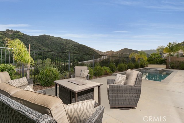 Detail Gallery Image 26 of 34 For 24008 Schoenborn St, West Hills,  CA 91304 - 6 Beds | 5/1 Baths