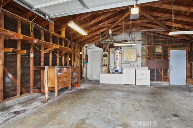 1540 238th Street, Harbor City CA: https://media.crmls.org/medias/47a42e4f-fa24-434f-89ed-652ab62e78a2.jpg