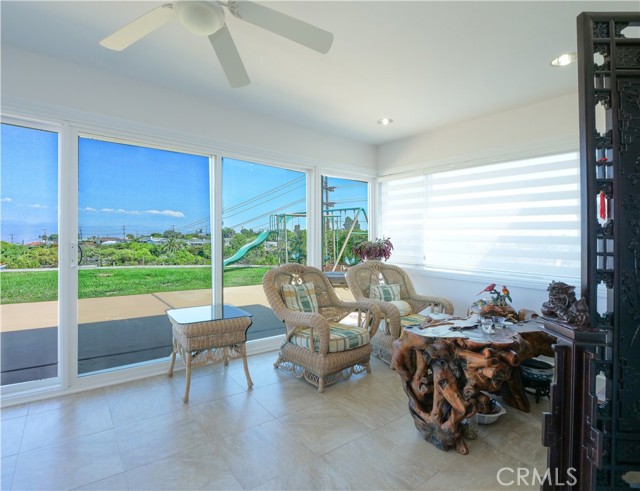 Detail Gallery Image 14 of 41 For 6125 Monero Dr, Rancho Palos Verdes,  CA 90275 - 4 Beds | 2 Baths