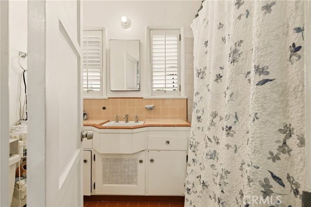 Detail Gallery Image 31 of 64 For 7015 Templeton, Huntington Park,  CA 90255 - – Beds | – Baths