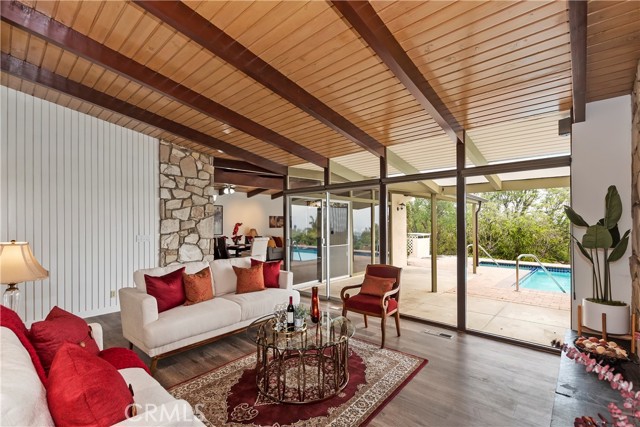 6 Sundown Drive, Rolling Hills Estates, California 90274, 3 Bedrooms Bedrooms, ,2 BathroomsBathrooms,Residential,Sold,Sundown,SB21200271