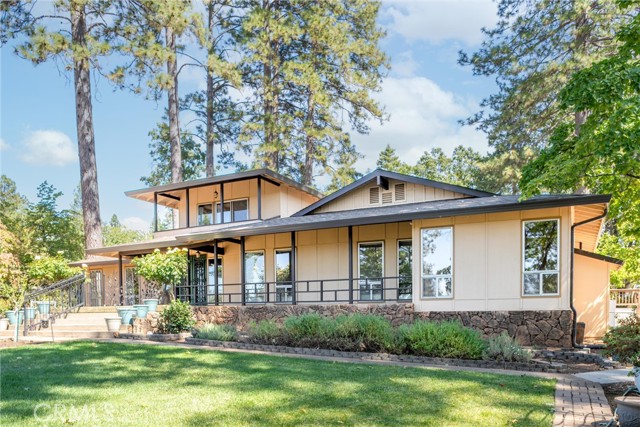 Detail Gallery Image 2 of 75 For 6090 Rossi Way, Paradise,  CA 95969 - 4 Beds | 3 Baths