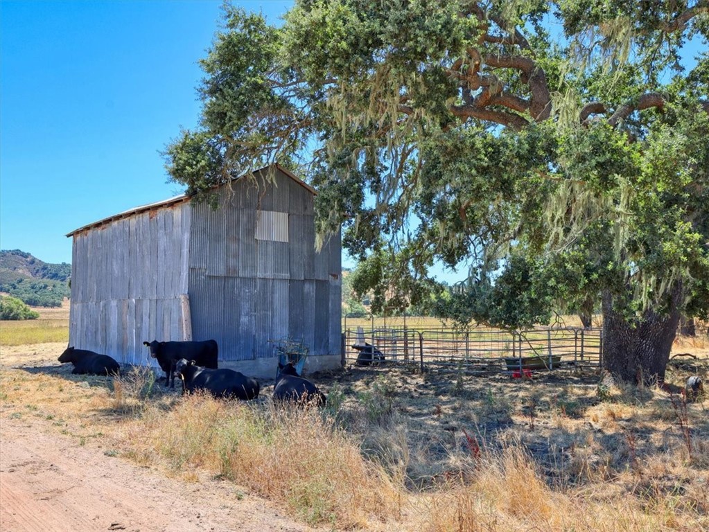 Detail Gallery Image 53 of 71 For 5720 Huasna Townsite Rd, Arroyo Grande,  CA 93420 - 6 Beds | 3/2 Baths