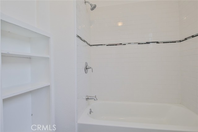 9621 Laurel, Los Angeles CA: https://media.crmls.org/medias/47a59543-0399-46e1-83d6-0600658d1596.jpg