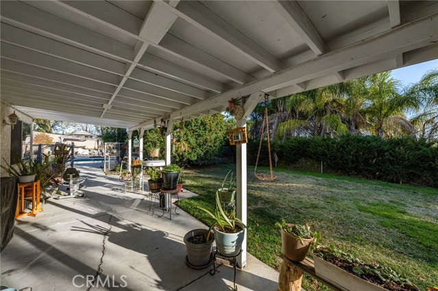 Image 25 of 40 For 18865 Nandina Avenue