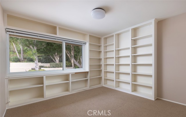 Detail Gallery Image 18 of 23 For 1161 Hyde Park Dr, North Tustin,  CA 92705 - 4 Beds | 3 Baths