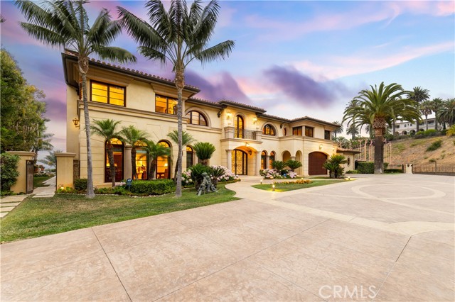 64 Laurel Drive, Rancho Palos Verdes CA: https://media.crmls.org/medias/47a85c8b-0a59-4d6c-ab51-f22cc77713ee.jpg