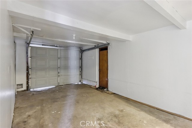 Detail Gallery Image 28 of 41 For 532 Sunset, Crestline,  CA 92325 - 3 Beds | 1/1 Baths