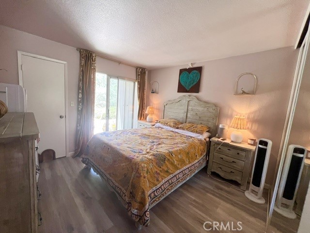 https://media.crmls.org/medias/47a8b59a-58f1-40e8-b670-24fd3b057e74.jpg?preset=X-Large
