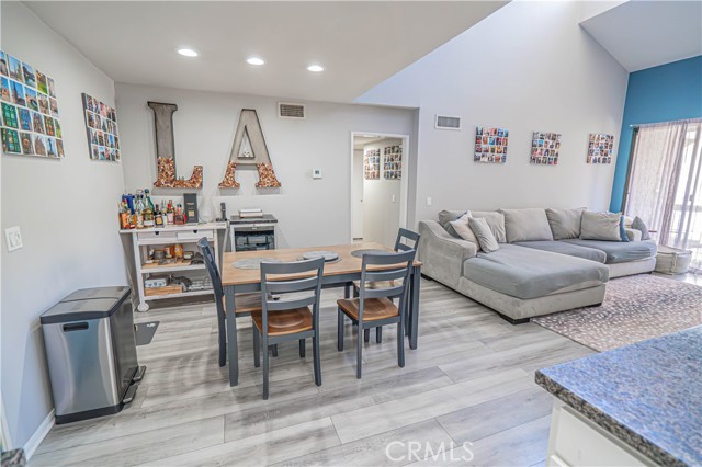 Detail Gallery Image 19 of 56 For 4239 via Arbolada #303,  Los Angeles,  CA 90042 - 2 Beds | 2 Baths