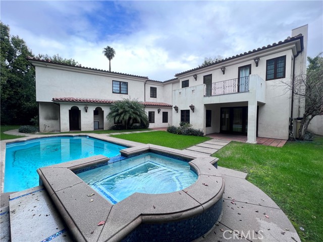 1805 Outpost Drive, Los Angeles, CA 90028
