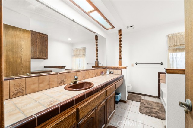 Detail Gallery Image 18 of 61 For 9925 Balsam, Hesperia,  CA 92345 - 3 Beds | 3 Baths