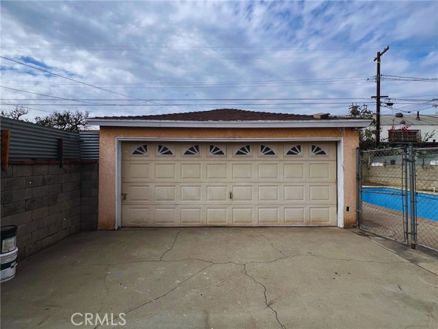 1017 S Chester Avenue, Compton CA: https://media.crmls.org/medias/47ab189c-19ff-4e99-8f5e-fab7d6b4cdac.jpg