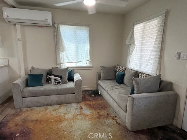 1253 W Victoria Street, San Bernardino, California 92411, 2 Bedrooms Bedrooms, ,1 BathroomBathrooms,Residential Lease,For Rent,1253 W Victoria Street,CRCV24235078