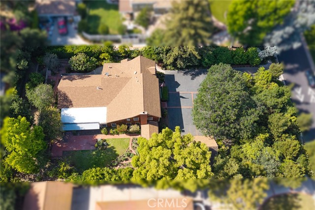85 S San Rafael Avenue, Pasadena CA: https://media.crmls.org/medias/47ac1e83-4fca-40ee-aa2f-6f9848df48cc.jpg