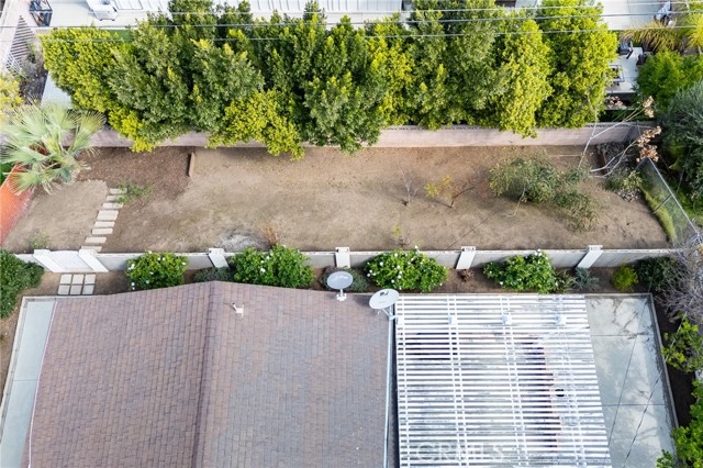 395 E Monterey Road, Corona CA: https://media.crmls.org/medias/47ac3cab-aa10-412a-8182-b96b36efdc9a.jpg
