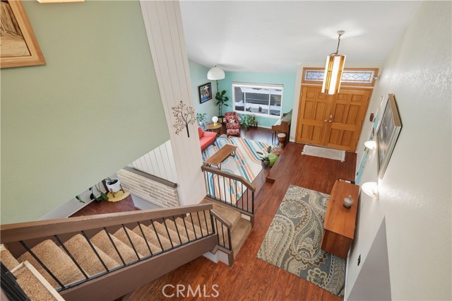 Detail Gallery Image 11 of 40 For 25451 via Macarena, Valencia,  CA 91355 - 5 Beds | 3 Baths