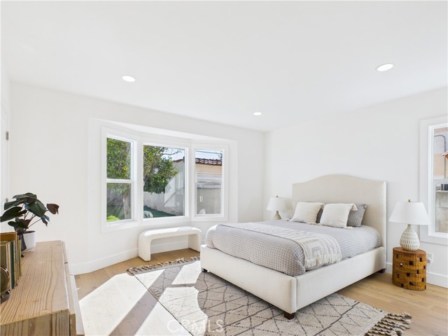 Detail Gallery Image 20 of 39 For 3116 W 78th Pl, Los Angeles,  CA 90043 - 3 Beds | 3 Baths