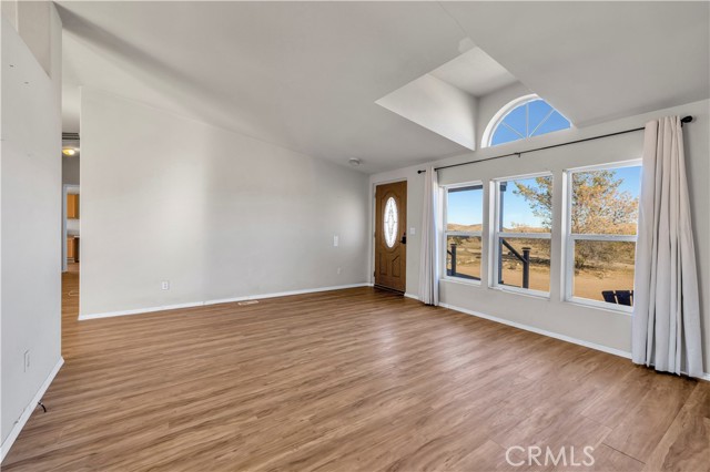 Detail Gallery Image 8 of 74 For 628 Landers Ln, Yucca Valley,  CA 92284 - 4 Beds | 2 Baths