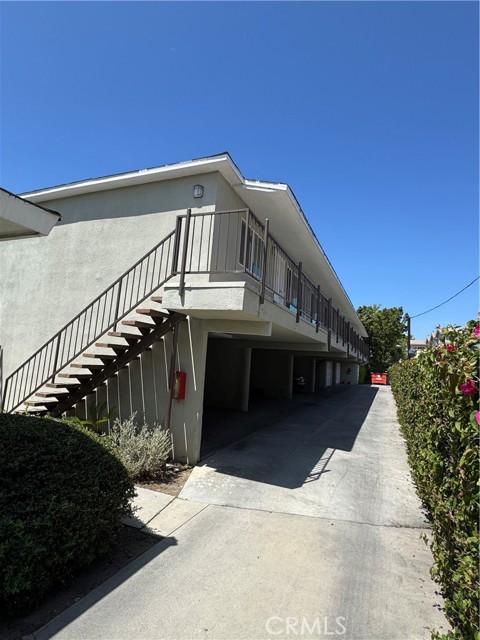 15211 S Raymond Avenue, Gardena CA: https://media.crmls.org/medias/47ade87f-3cd2-471f-960c-1d58f9e443b7.jpg