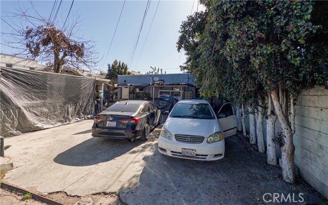 Detail Gallery Image 6 of 22 For 1361 W Vernon Ave, Los Angeles,  CA 90037 - – Beds | – Baths