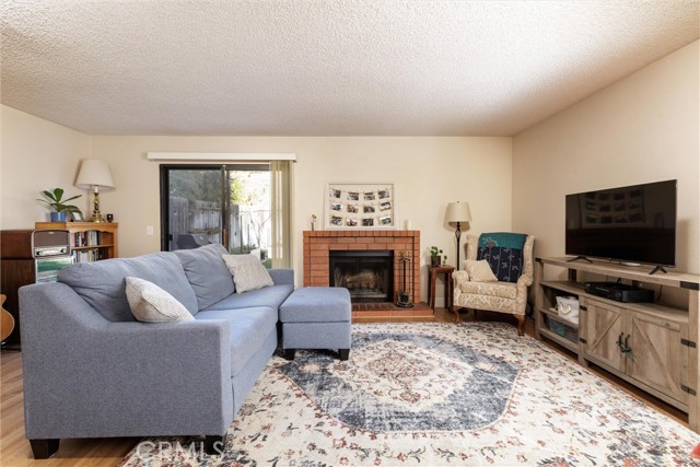 Detail Gallery Image 7 of 23 For 4066 Hilltop Rd #B,  Santa Maria,  CA 93455 - 3 Beds | 2/1 Baths